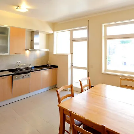 School Santos Порту