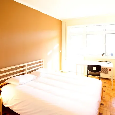 School Santos Apartmán Porto